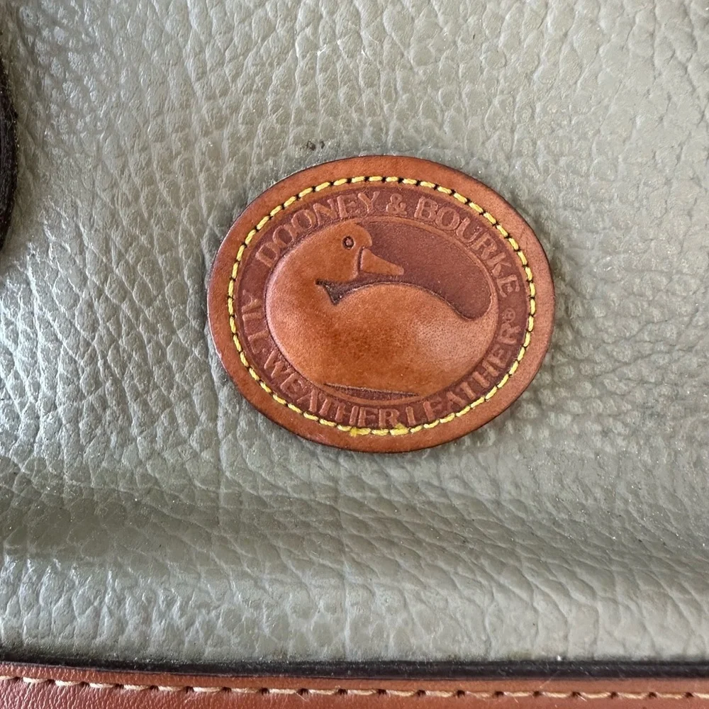 Authentic Dooney & Bourke Cream and Brown Satchel - Picture 4 of 4